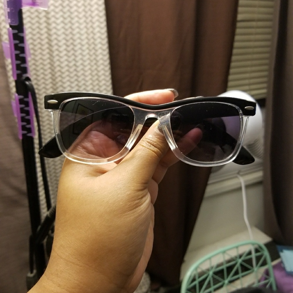 Clear and black wayfarer sunglasses